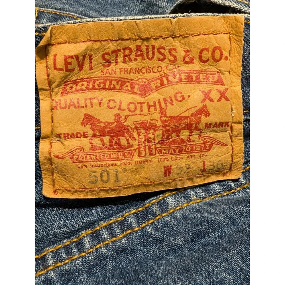 Levis 501 Original Straight Leg Button Fly Blue Denim Jeans Mens W32 L36 Medium